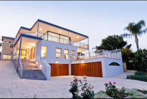 Perth Swan River riverside House 海边度假别墅